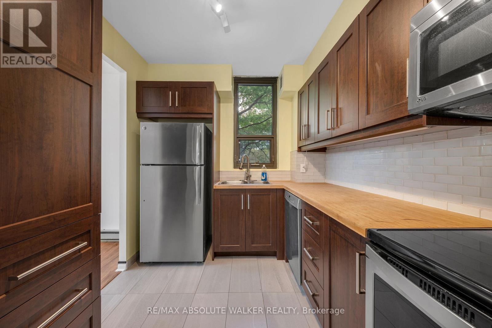 414 - 2871 Richmond Road, Ottawa, Ontario  K2B 8M5 - Photo 12 - X12396643