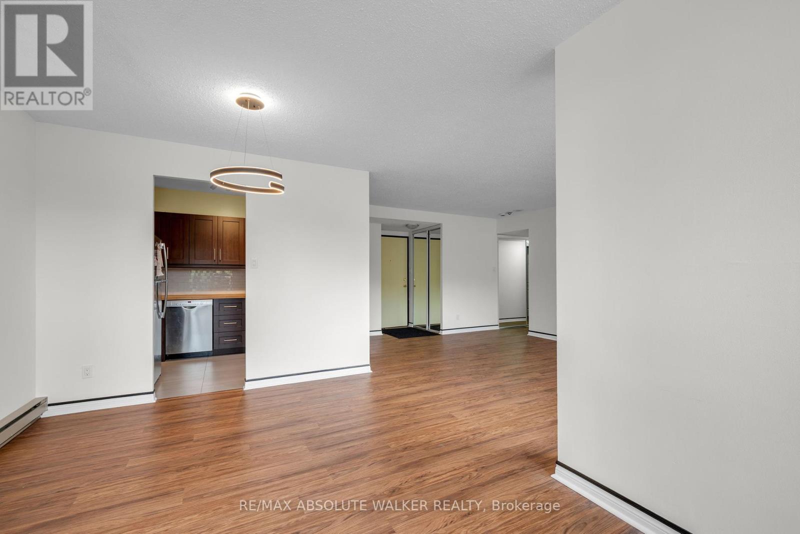 414 - 2871 Richmond Road, Ottawa, Ontario  K2B 8M5 - Photo 7 - X12396643