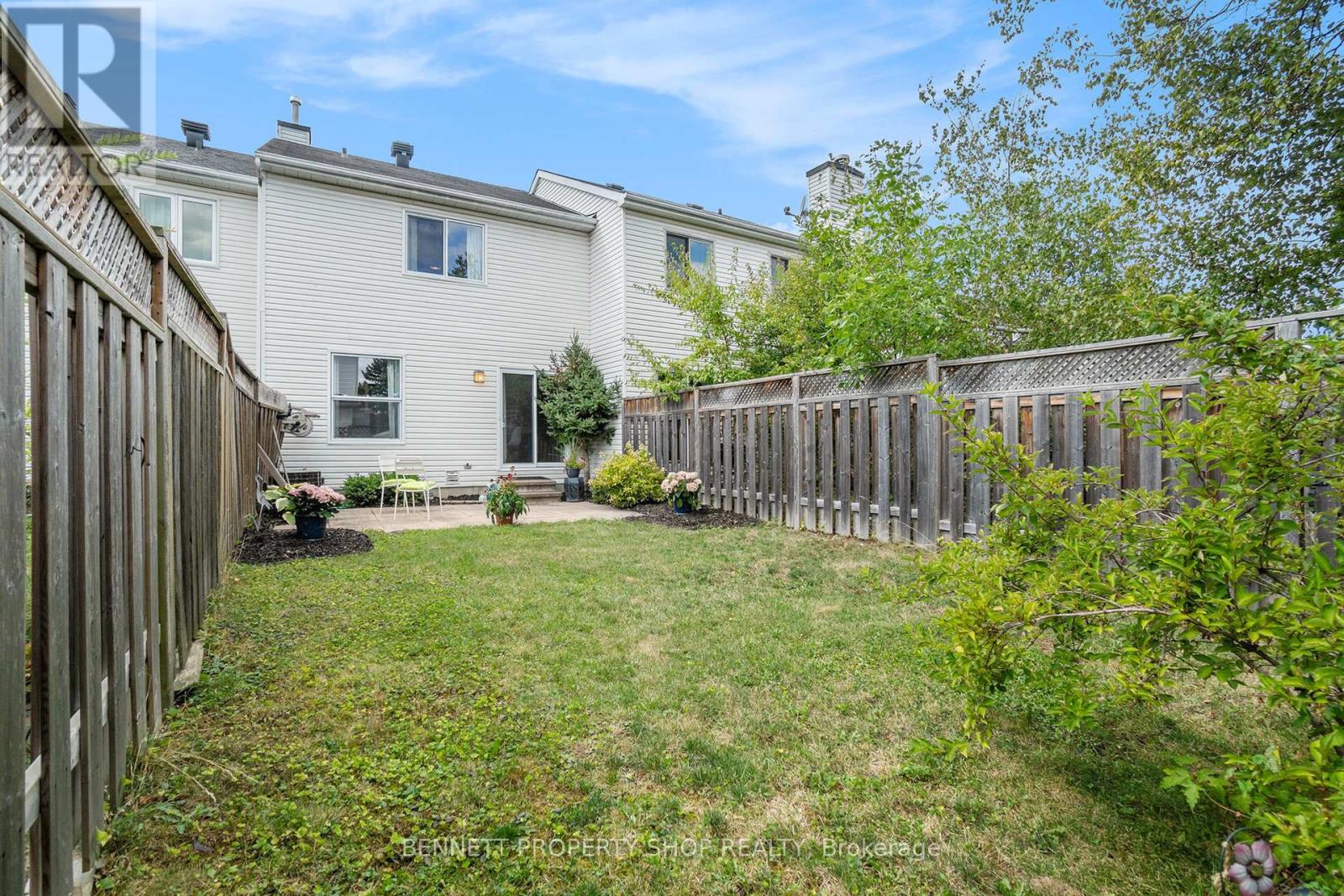 43 Roblyn Way, Ottawa, Ontario  K2G 5Z5 - Photo 21 - X12396656