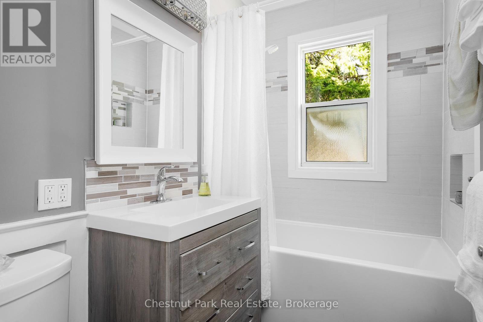 10 Water Street, Collingwood, Ontario  L9Y 4P1 - Photo 23 - S12396594