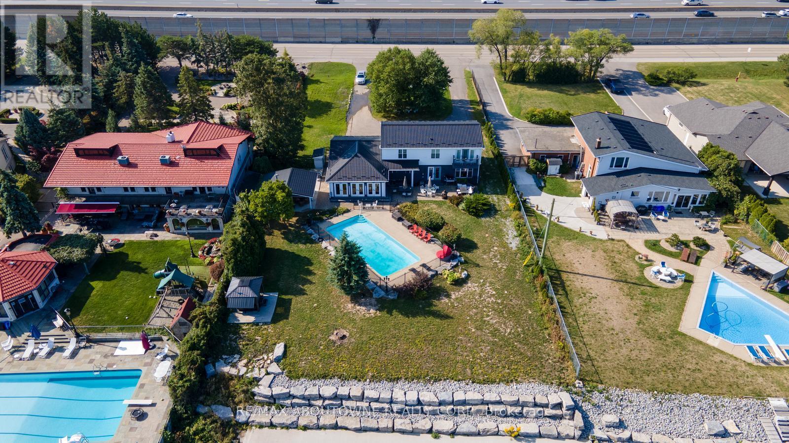 1073 North Service Road, Hamilton, Ontario  L8E 5E1 - Photo 47 - X12389605