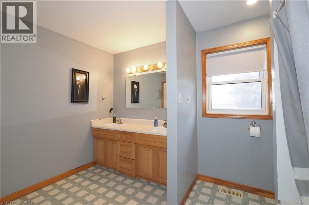 1088 Isabella Street, Linwood, Ontario  N0B 2A0 - Photo 28 - 40767706
