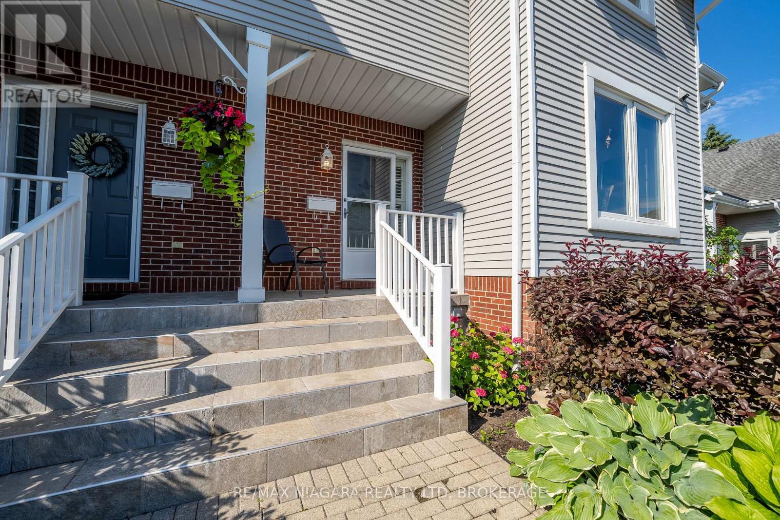 41 - 15 Lakeside Drive, St. Catharines, Ontario  L2M 1P3 - Photo 2 - X12396634