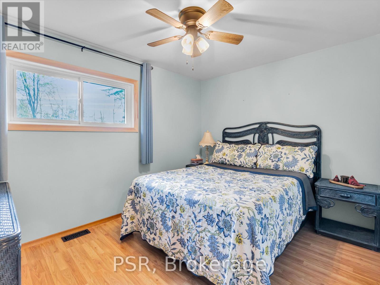 1016 Kahshe Lake Road S, Gravenhurst, Ontario  P0E 1G0 - Photo 29 - X12396465
