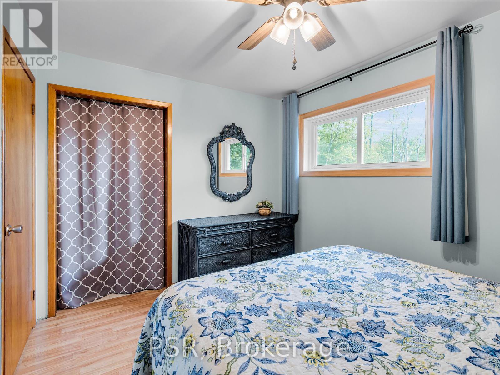 1016 Kahshe Lake Road S, Gravenhurst, Ontario  P0E 1G0 - Photo 30 - X12396465