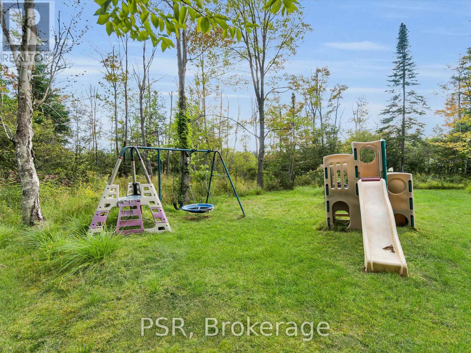 1016 Kahshe Lake Road S, Gravenhurst, Ontario  P0E 1G0 - Photo 44 - X12396465