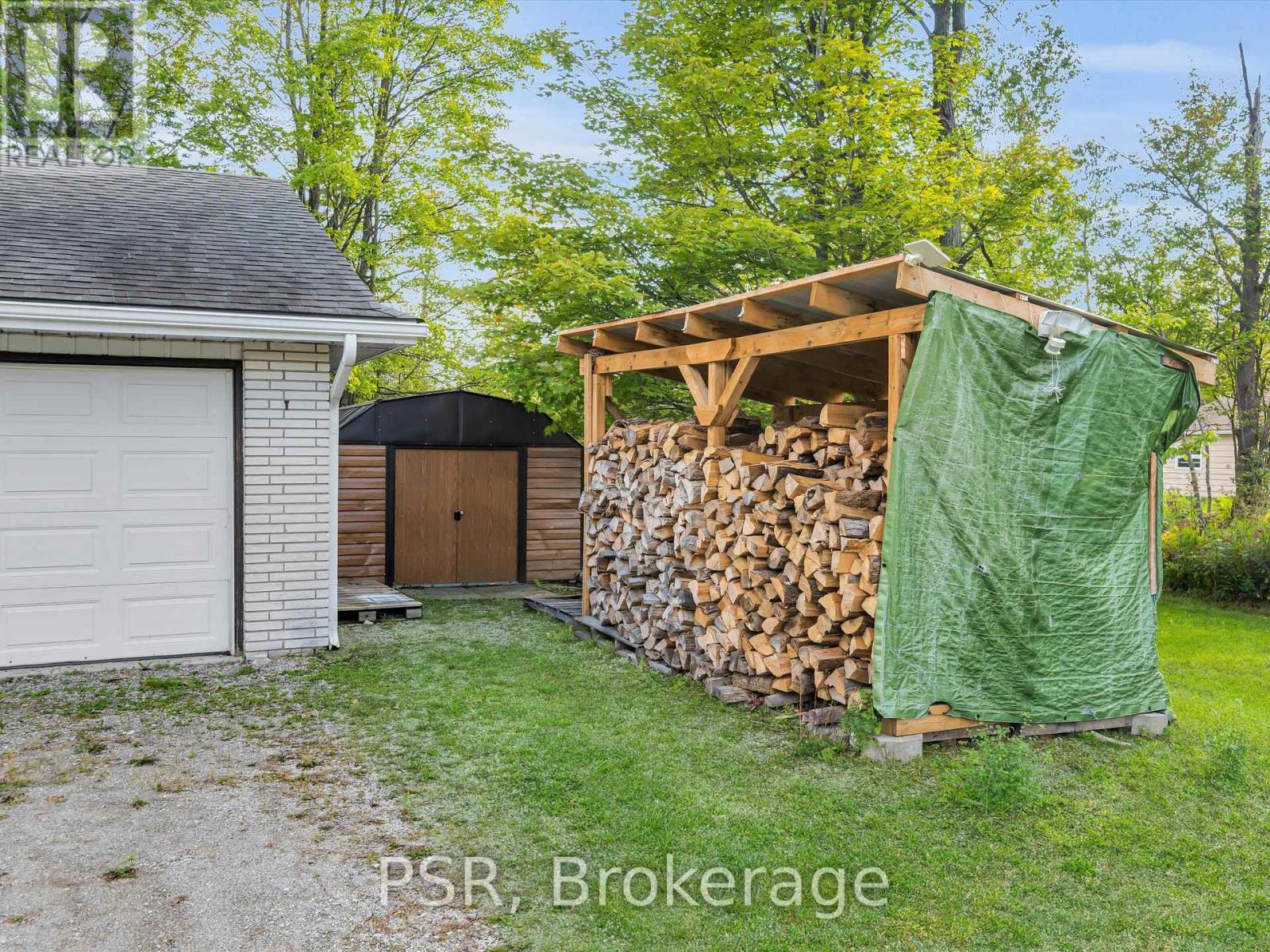 1016 Kahshe Lake Road S, Gravenhurst, Ontario  P0E 1G0 - Photo 46 - X12396465