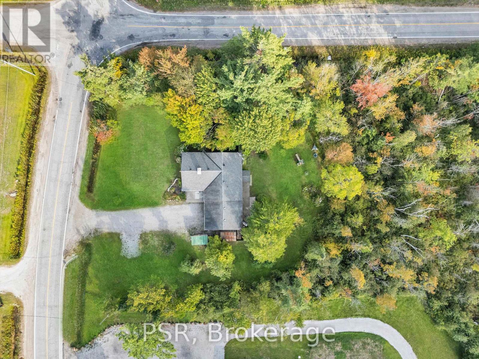 1016 Kahshe Lake Road S, Gravenhurst, Ontario  P0E 1G0 - Photo 8 - X12396465