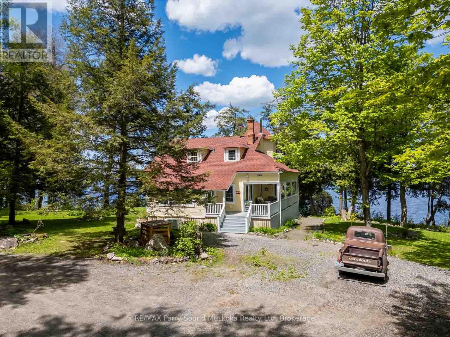 108 Starratt Road, Ryerson, Ontario  P0A 1C0 - Photo 2 - X12396543
