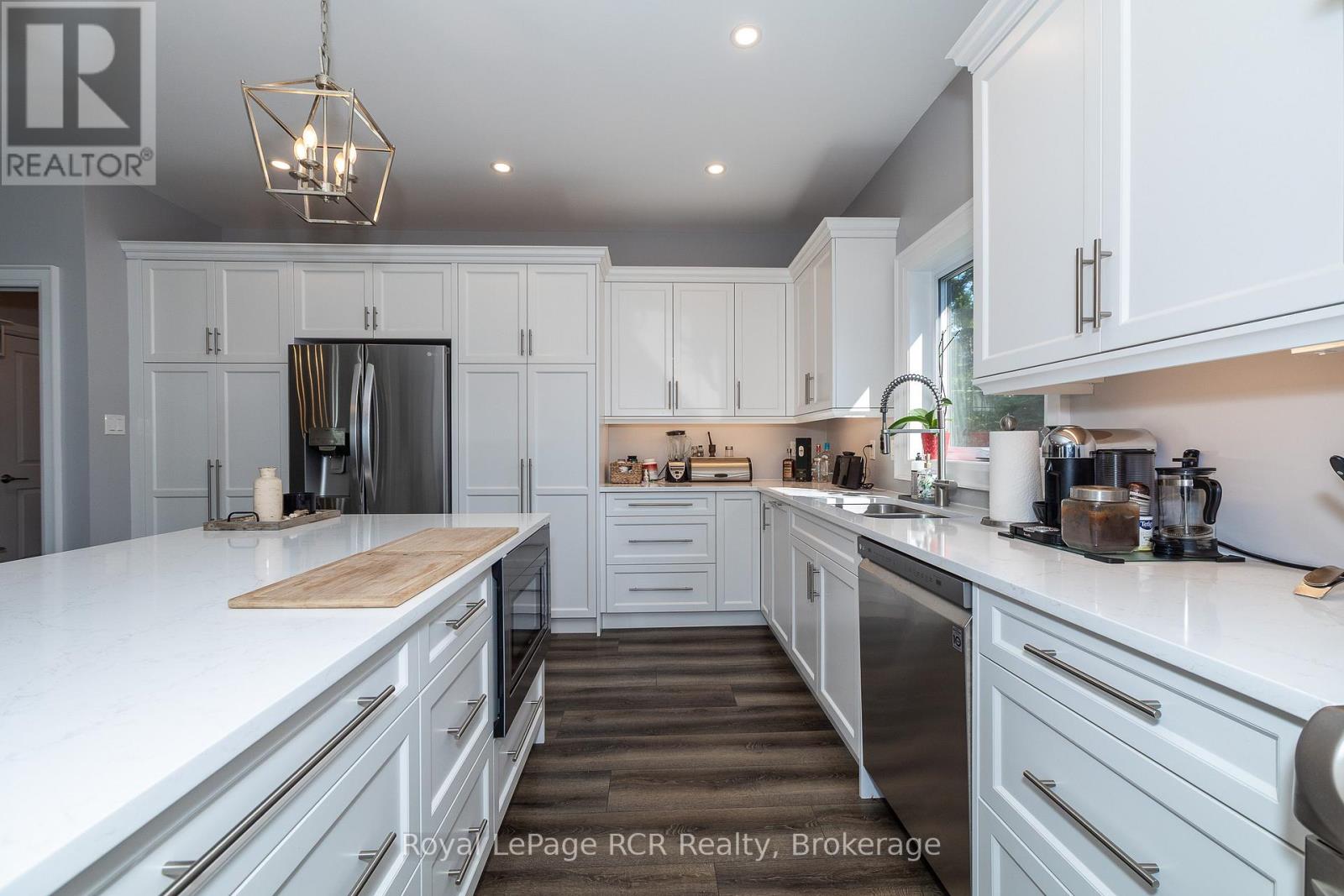 24 Church Street, Melancthon, Ontario  L9V 3G1 - Photo 10 - X12396629