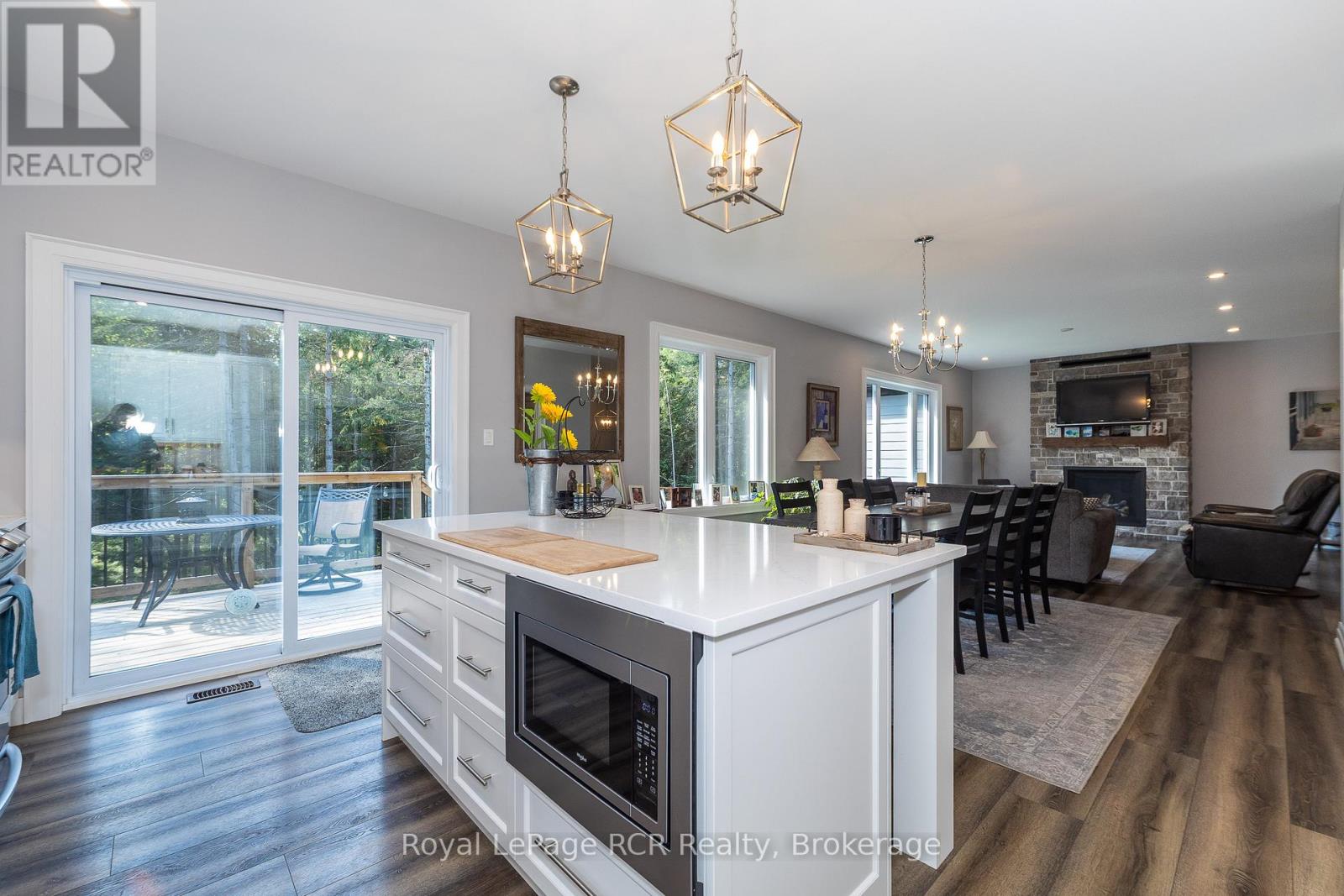 24 Church Street, Melancthon, Ontario  L9V 3G1 - Photo 8 - X12396629