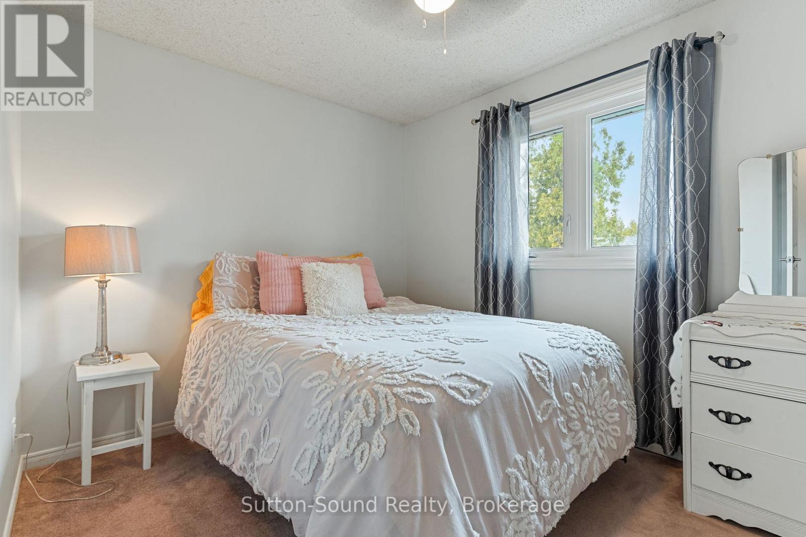 403 Simcoe Avenue, South Bruce Peninsula, Ontario  N0H 2G0 - Photo 28 - X12396640