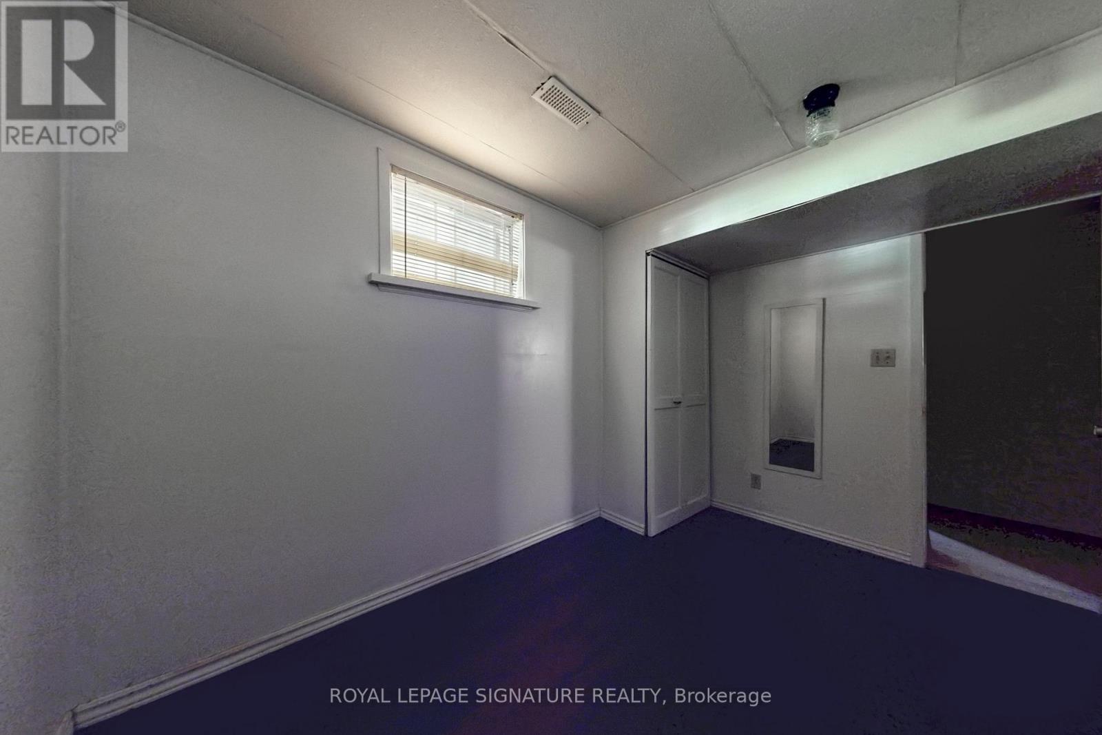 2 - 559 Drymen Crescent, Mississauga, Ontario  L5G 2N9 - Photo 15 - W12396363
