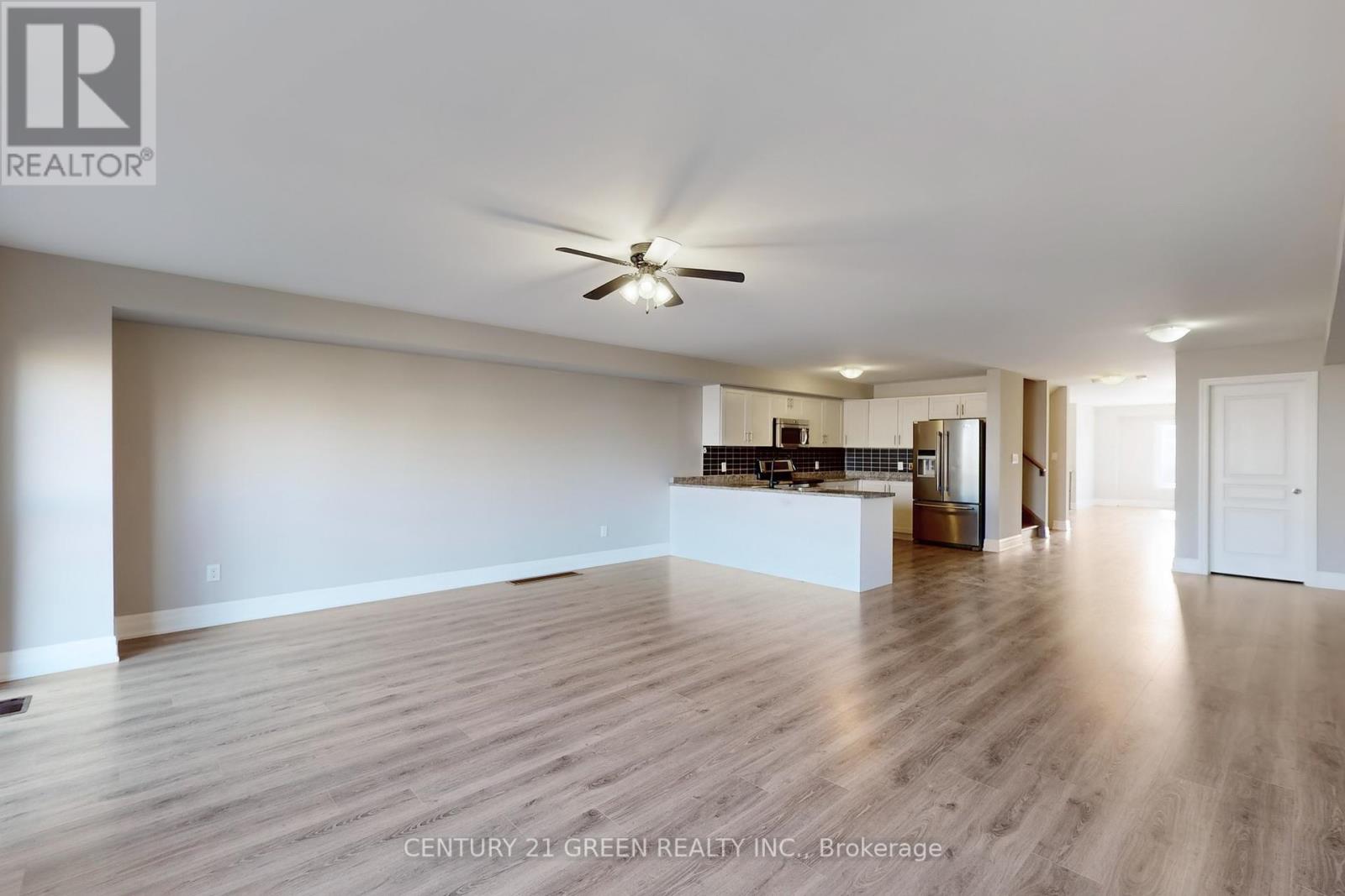 D - 1 Chisholm Street, Orangeville, Ontario  L9W 6Y6 - Photo 11 - W12396367