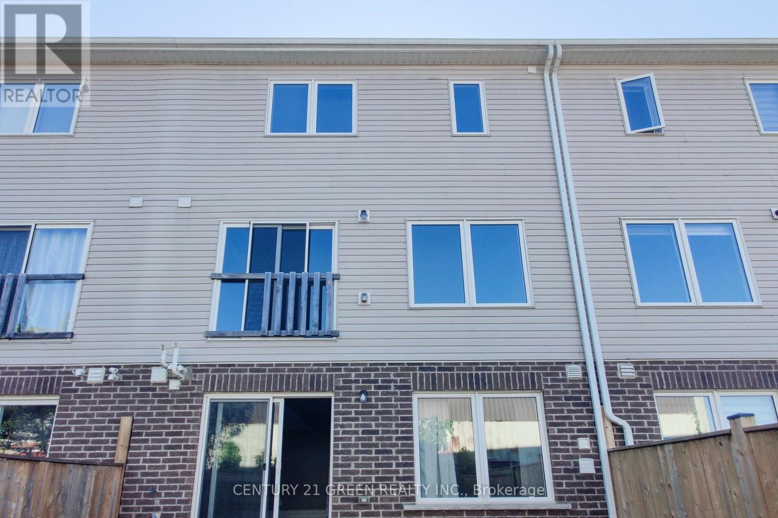 D - 1 Chisholm Street, Orangeville, Ontario  L9W 6Y6 - Photo 2 - W12396367