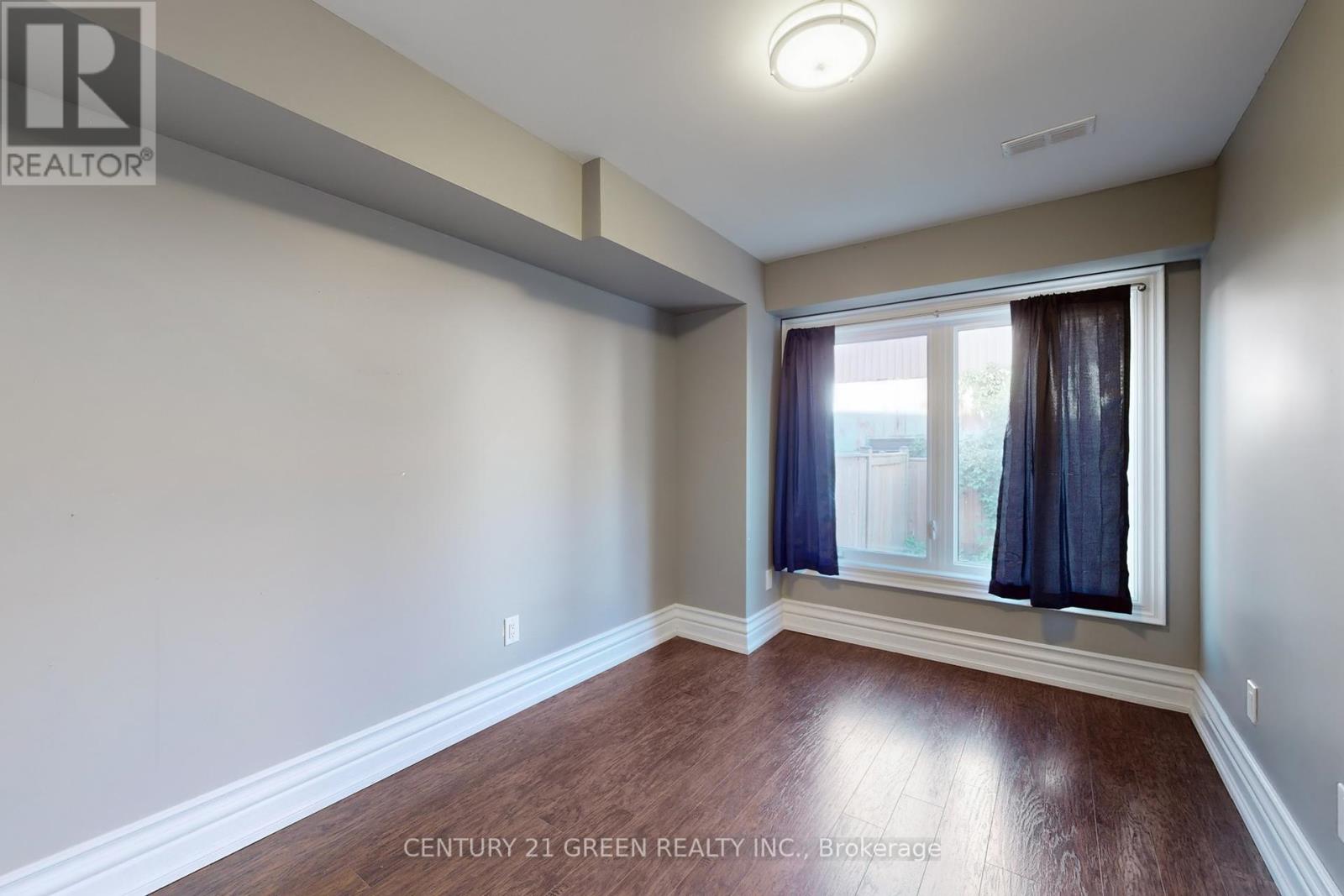 D - 1 Chisholm Street, Orangeville, Ontario  L9W 6Y6 - Photo 33 - W12396367