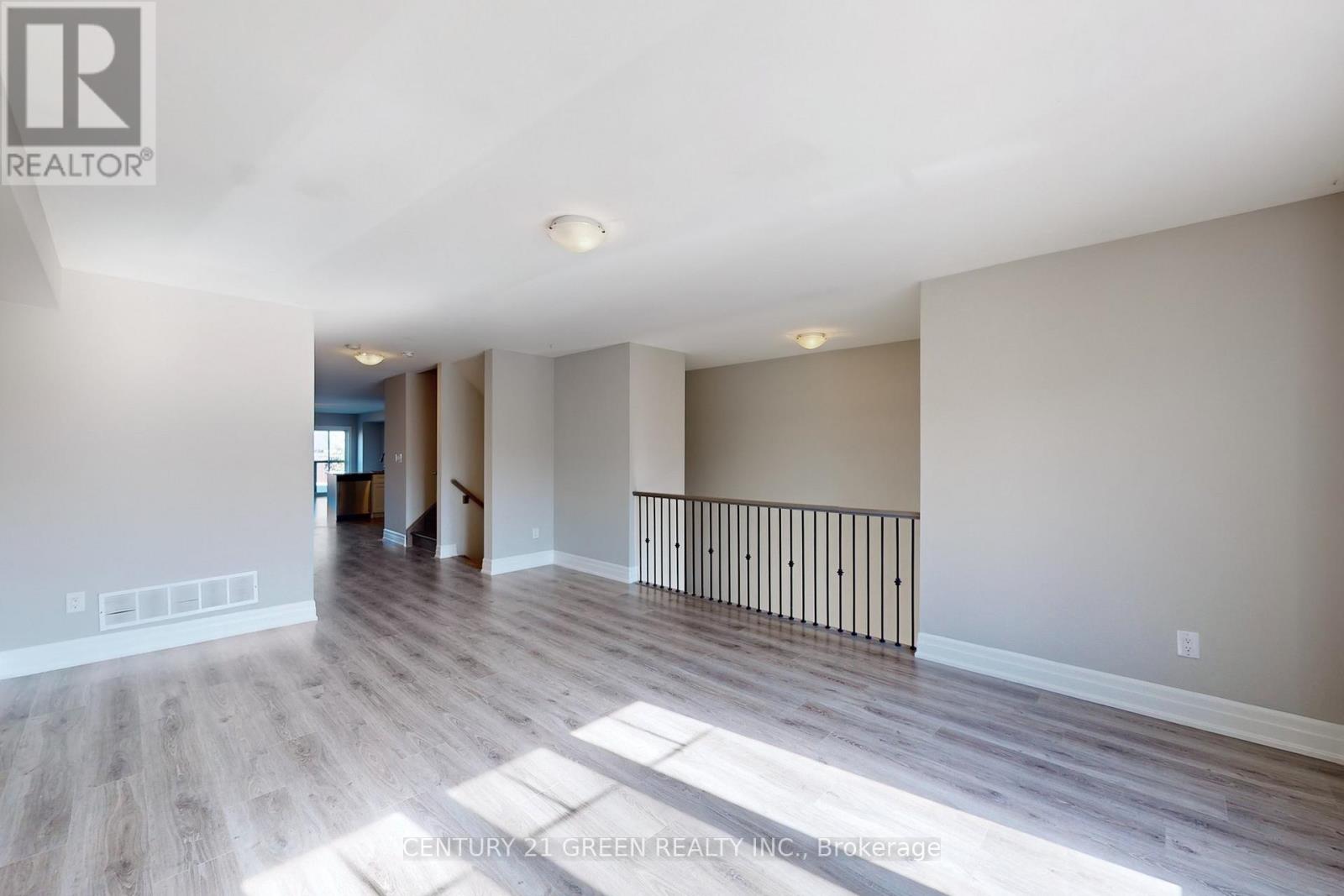 D - 1 Chisholm Street, Orangeville, Ontario  L9W 6Y6 - Photo 6 - W12396367