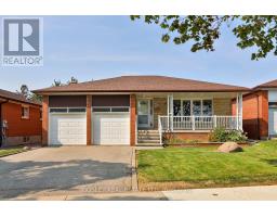 61 BARTEL DRIVE, Toronto, Ontario