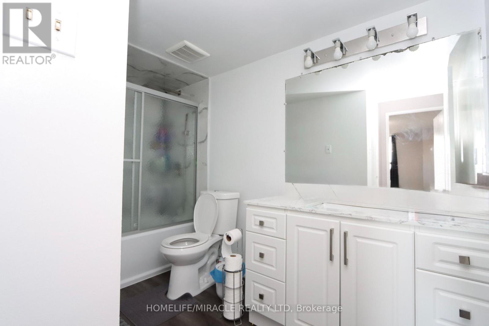 1507 - 40 Panorama Court, Toronto, Ontario  M9V 4M1 - Photo 11 - W12396387