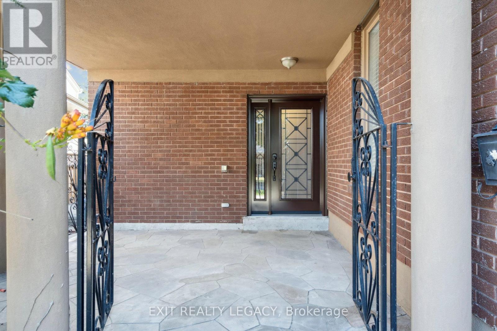 Property at 6 MUIR AVENUE image 2