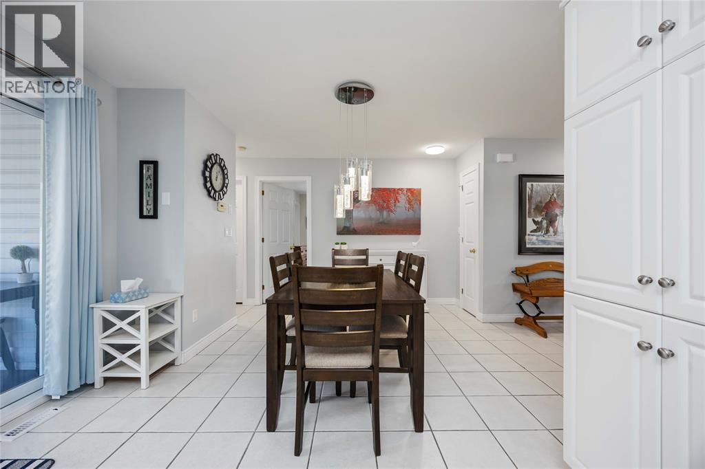 5700 Blackwell Sideroad Unit# 407, Sarnia, Ontario  N7X 1B7 - Photo 17 - 25022309