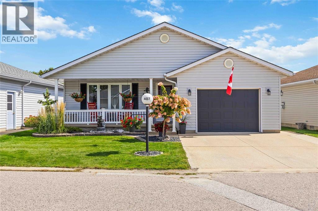 5700 Blackwell Sideroad Unit# 407, Sarnia, Ontario  N7X 1B7 - Photo 2 - 25022309