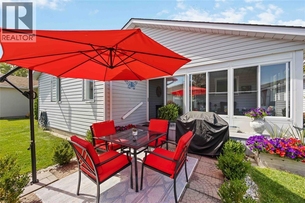 5700 Blackwell Sideroad Unit# 407, Sarnia, Ontario  N7X 1B7 - Photo 37 - 25022309