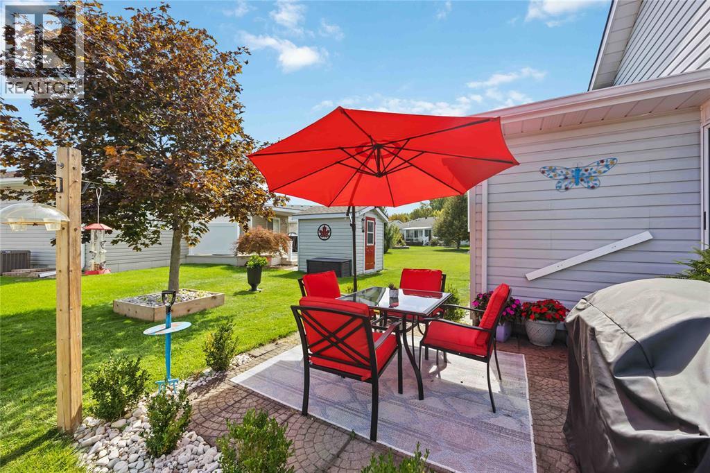 5700 Blackwell Sideroad Unit# 407, Sarnia, Ontario  N7X 1B7 - Photo 38 - 25022309