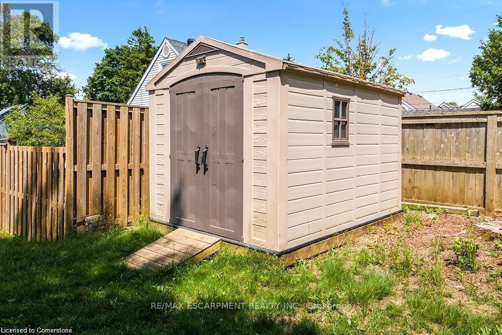 119 7th Street, Hanover, Ontario  N4N 1G3 - Photo 36 - X12396391