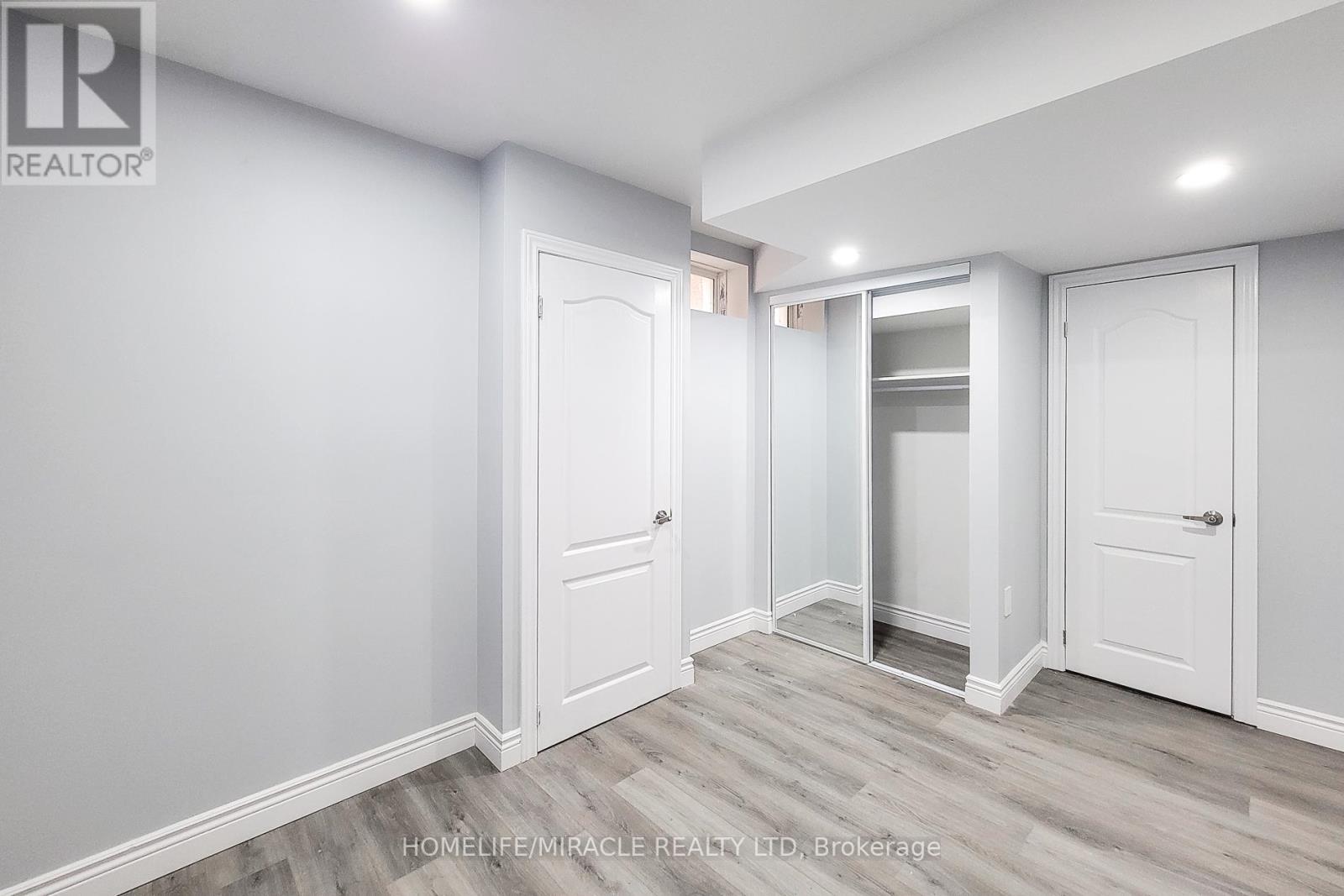 11 Seanesy Drive, Thorold, Ontario  L3B 0G1 - Photo 30 - X12396420