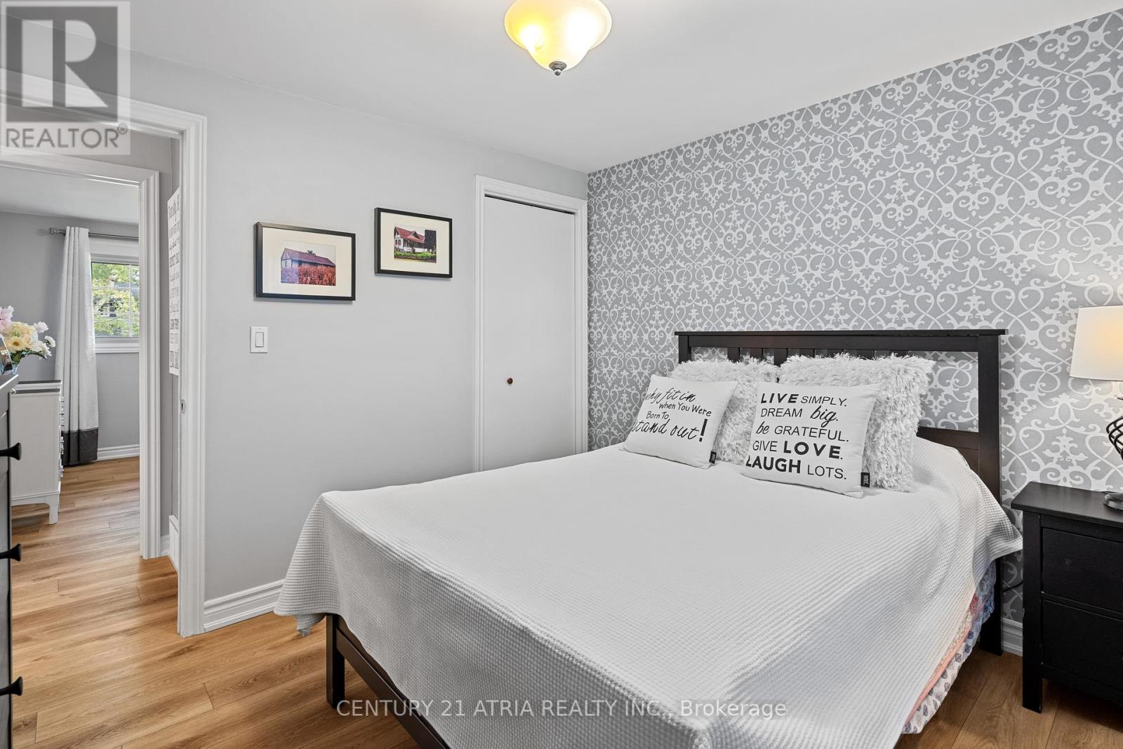 749 Ferndale Avenue, Fort Erie, Ontario  L2A 5E1 - Photo 21 - X12396440