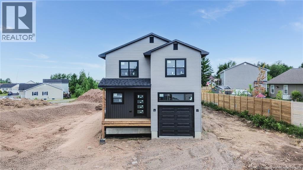 7 Brizley Street, Oromocto, New Brunswick