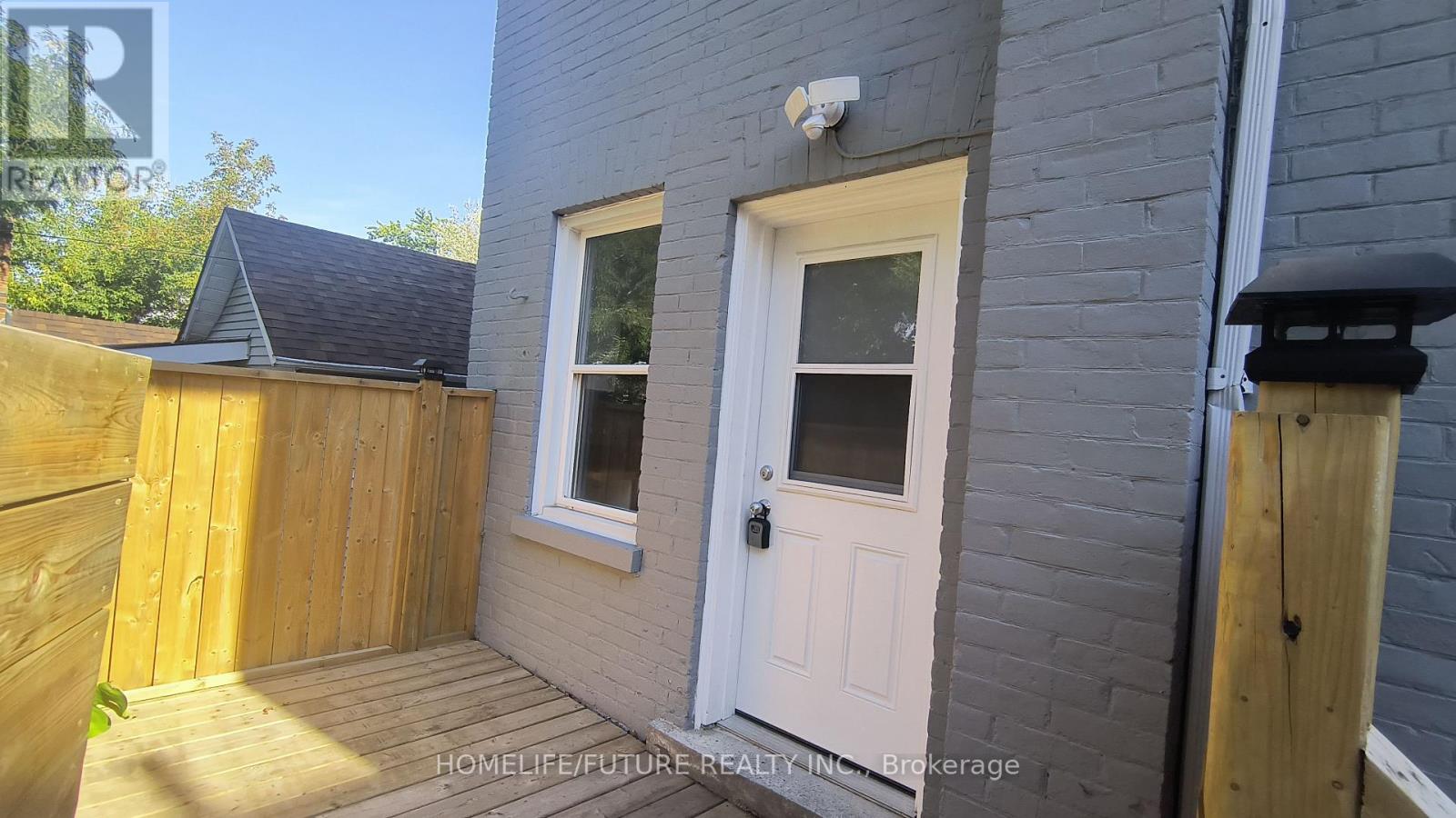 Unit 1 - 92 Adelaide Avenue E, Oshawa, Ontario  L1G 1Z1 - Photo 3 - E12395891