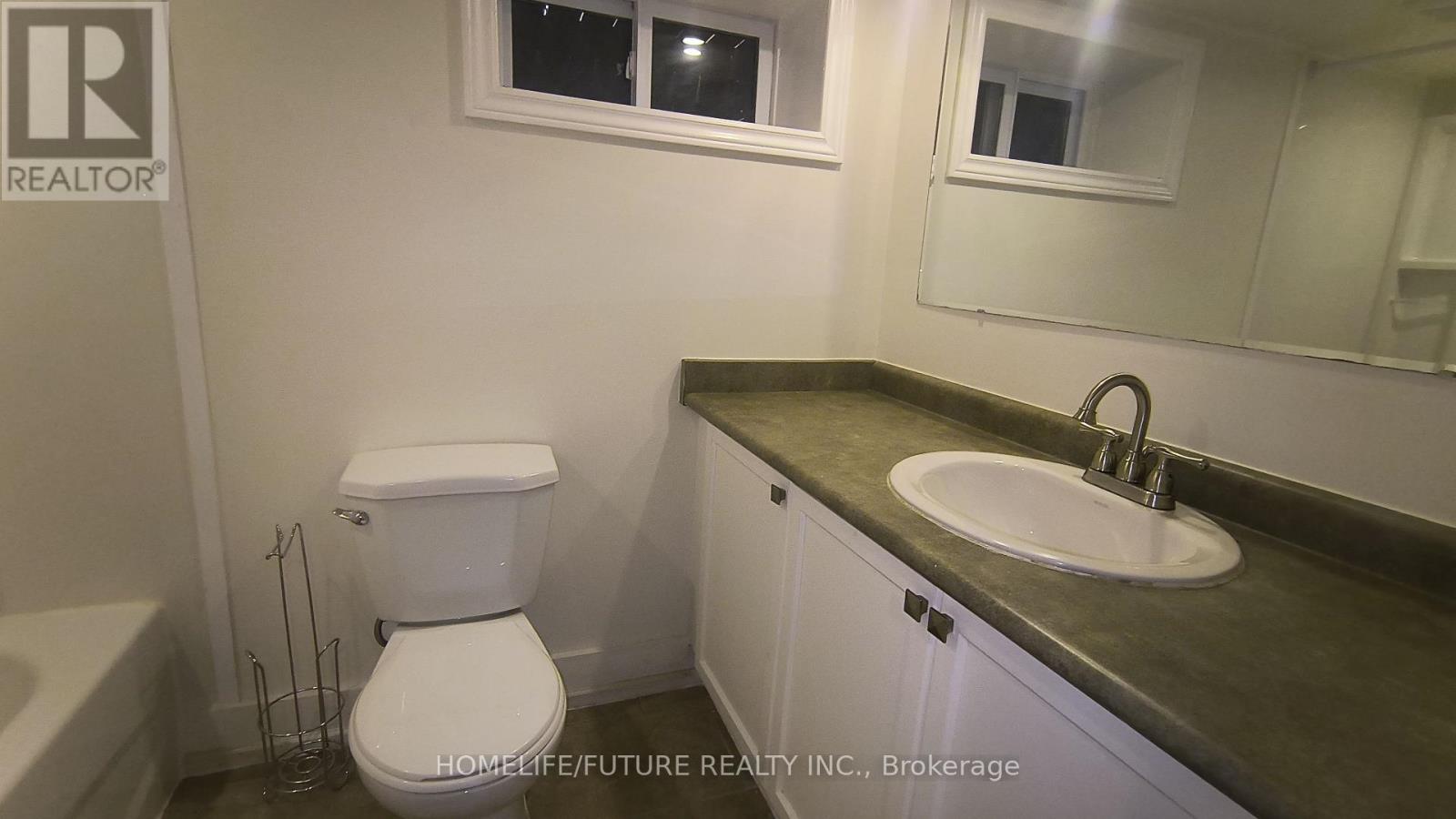 Unit 1 - 92 Adelaide Avenue E, Oshawa, Ontario  L1G 1Z1 - Photo 13 - E12395891