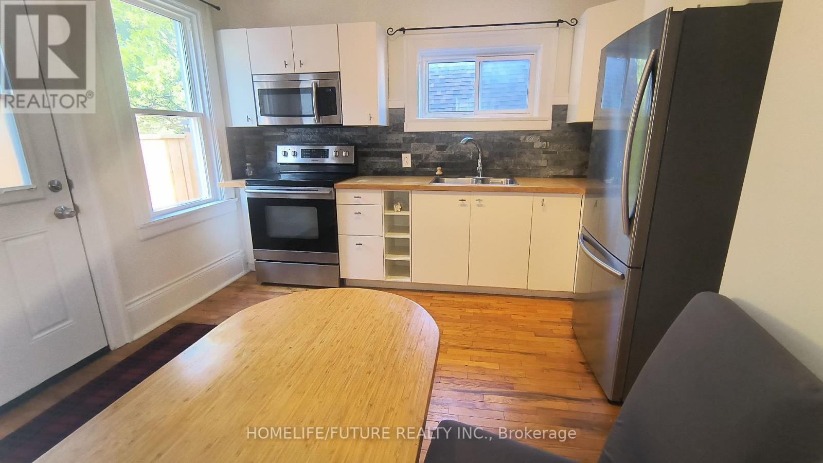Unit 1 - 92 Adelaide Avenue E, Oshawa, Ontario  L1G 1Z1 - Photo 5 - E12395891