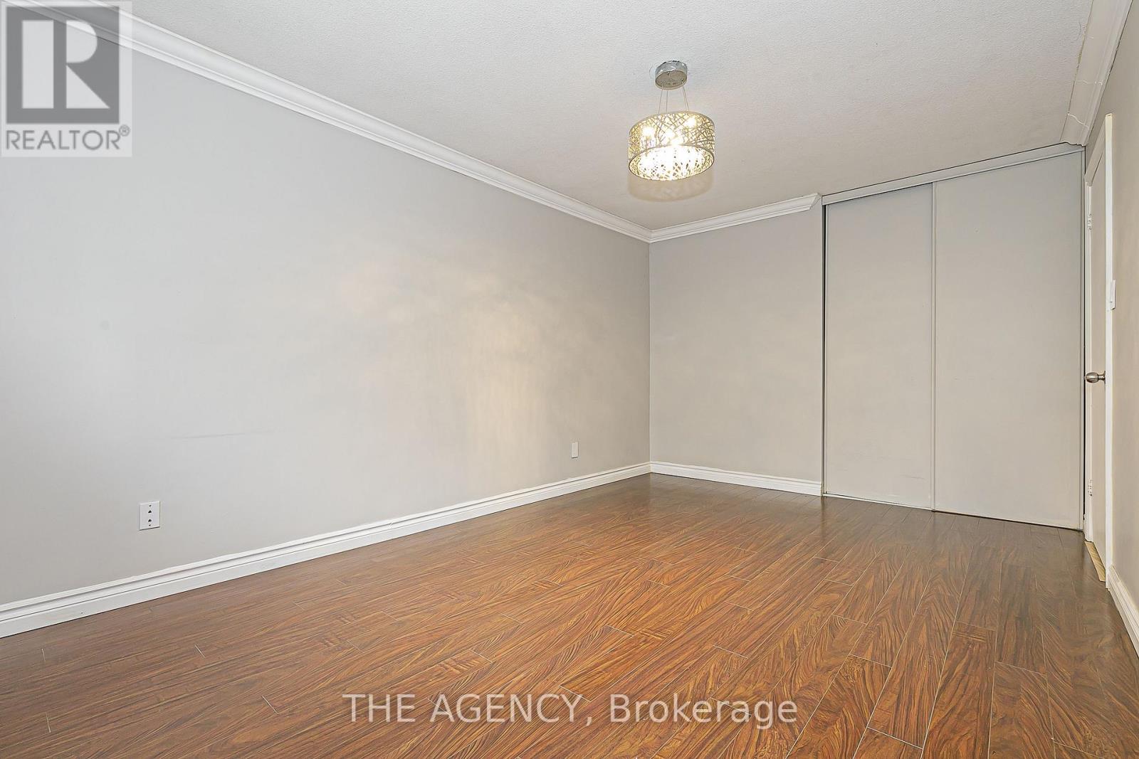 310 Primrose Lane, Newmarket, Ontario  L3Y 5Y9 - Photo 20 - N12392262