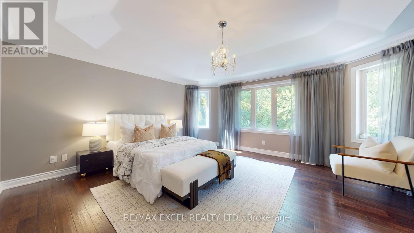 215 Coon's Road, Richmond Hill, Ontario  L4E 4R3 - Photo 25 - N12396094