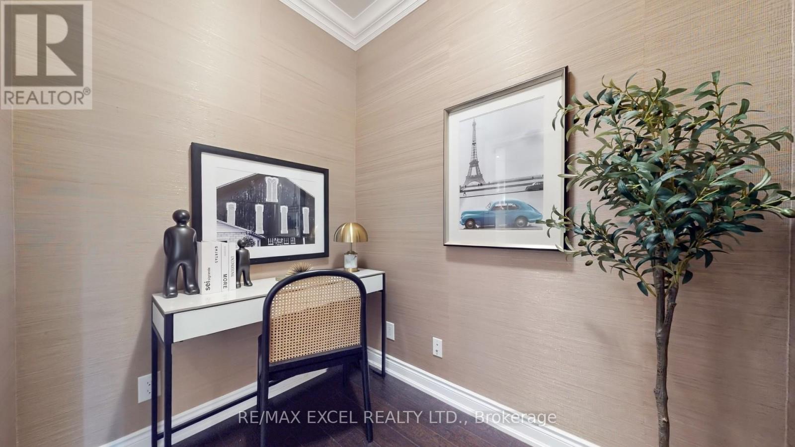 215 Coon's Road, Richmond Hill, Ontario  L4E 4R3 - Photo 20 - N12396094