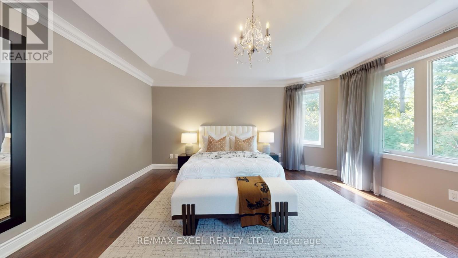 215 Coon's Road, Richmond Hill, Ontario  L4E 4R3 - Photo 26 - N12396094