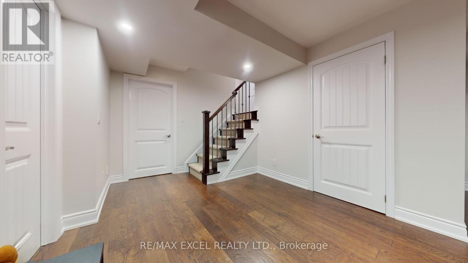 215 Coon's Road, Richmond Hill, Ontario  L4E 4R3 - Photo 40 - N12396094