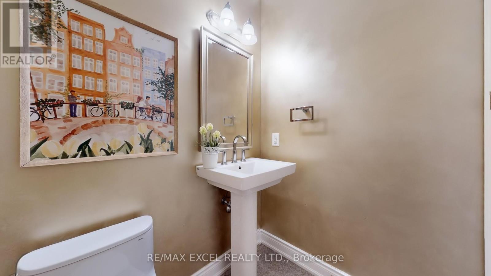 215 Coon's Road, Richmond Hill, Ontario  L4E 4R3 - Photo 23 - N12396094