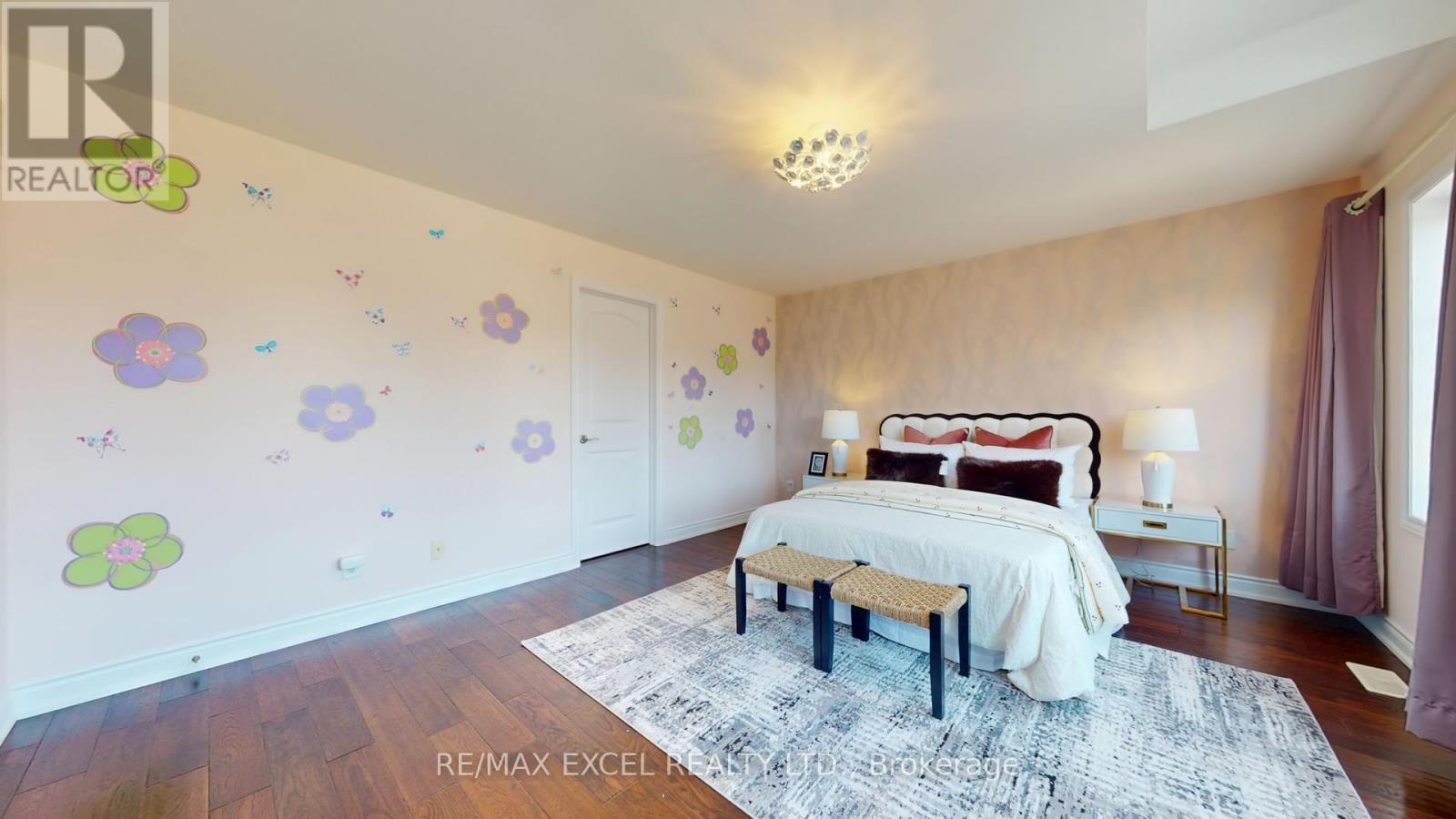 215 Coon's Road, Richmond Hill, Ontario  L4E 4R3 - Photo 36 - N12396094
