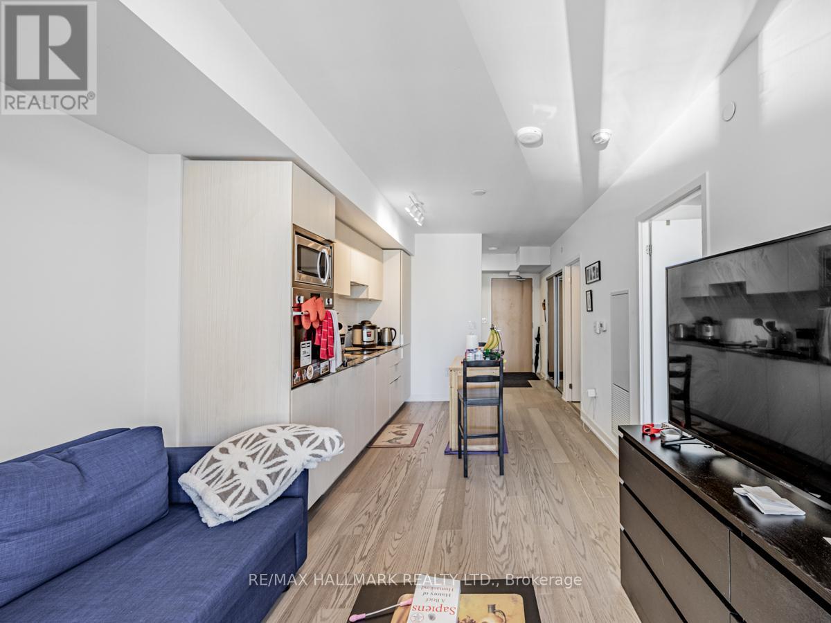 3909 - 11 Wellesley Street W, Toronto, Ontario  M4Y 0G4 - Photo 12 - C12396488