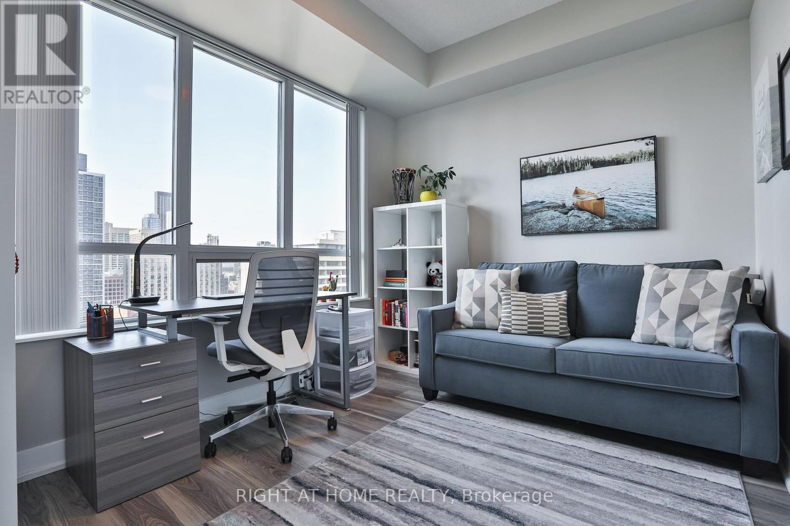 2308 - 28 Linden Street, Toronto (North St. James Town), Ontario  M4Y 0A4 - Photo 18 - C12396558