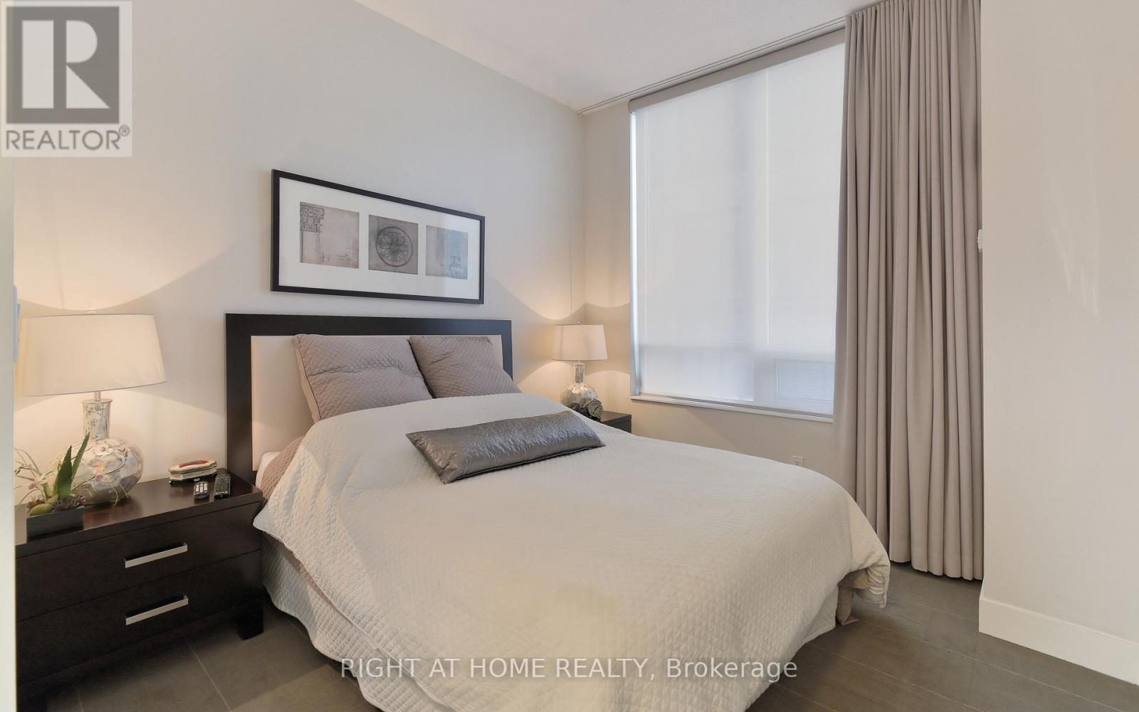 2308 - 28 Linden Street, Toronto (North St. James Town), Ontario  M4Y 0A4 - Photo 35 - C12396558