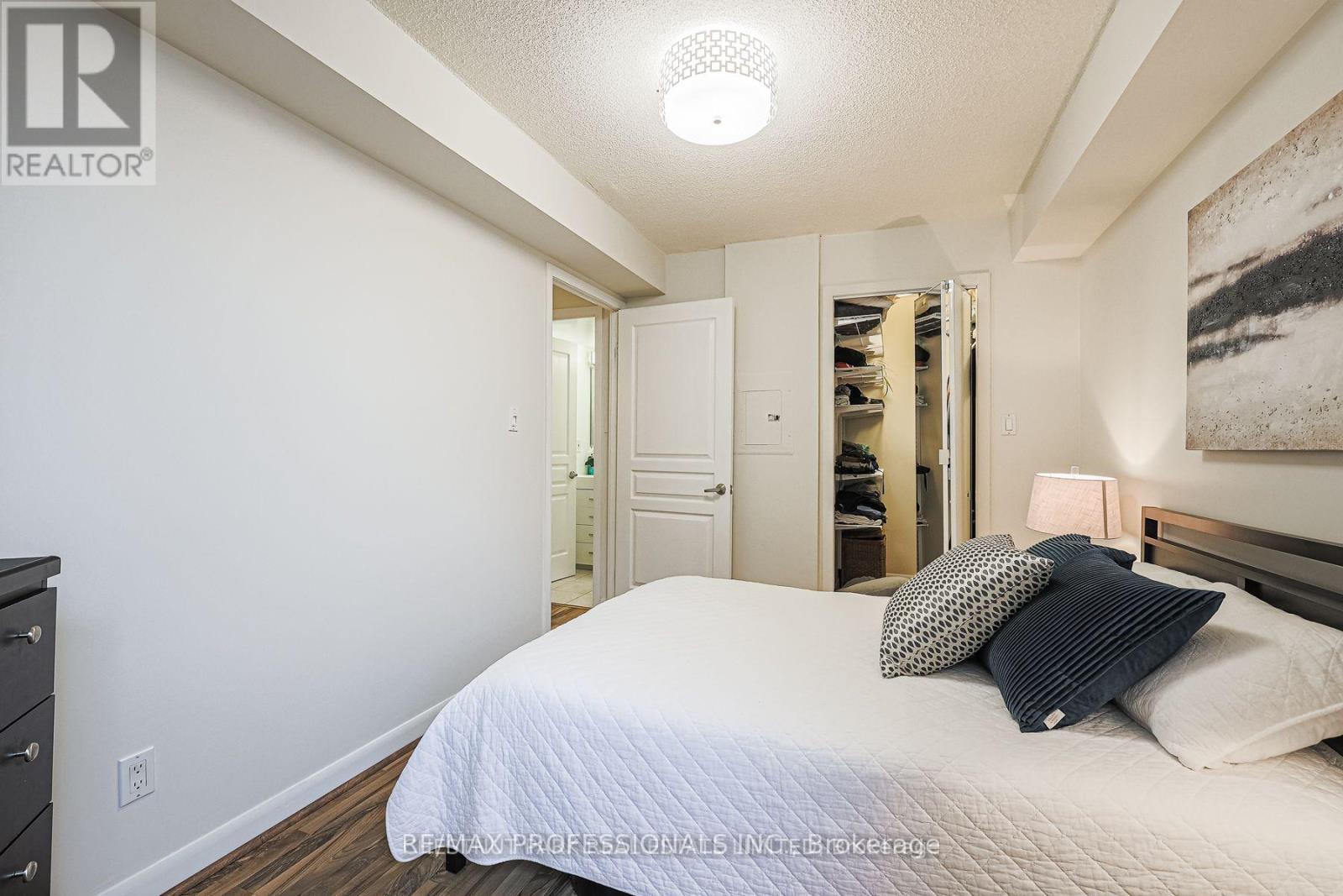 953 - 313 Richmond Street E, Toronto, Ontario  M5A 4S7 - Photo 19 - C12396602