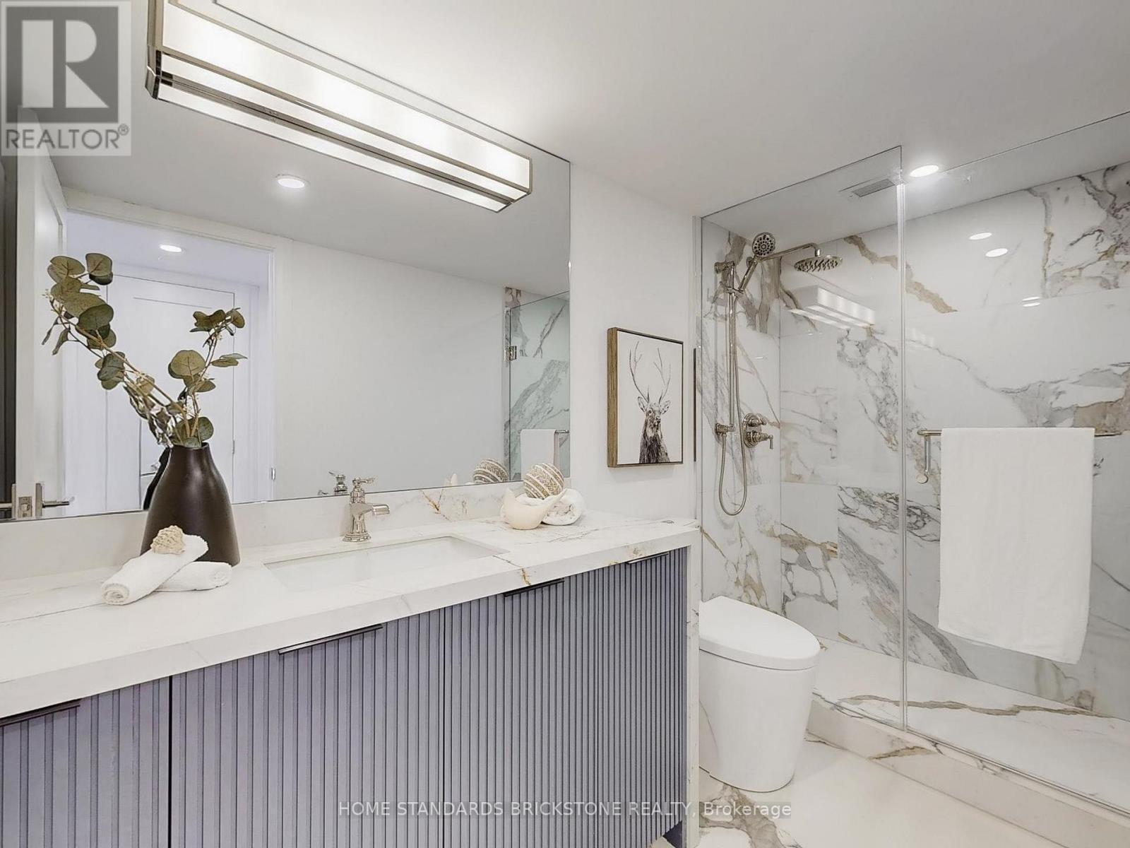 1102 - 61 St Clair Avenue W, Toronto, Ontario  M4V 2Y8 - Photo 38 - C12396654