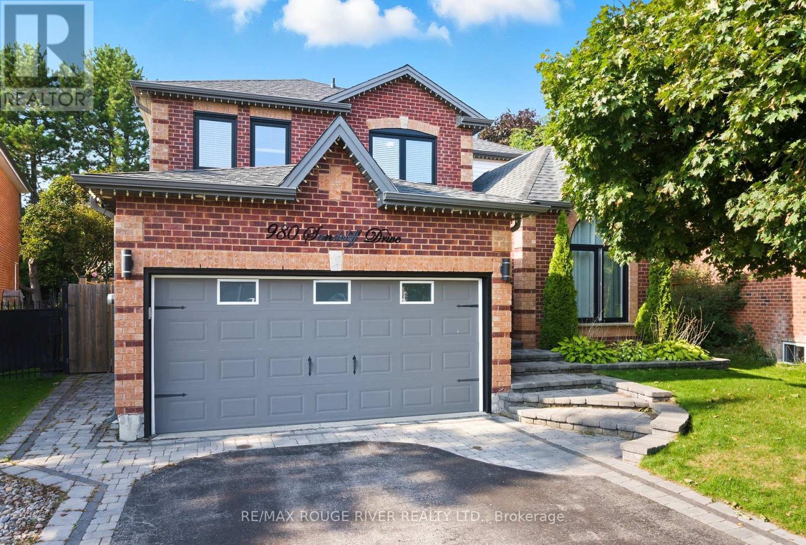 980 Sandcliff Drive, Oshawa, Ontario  L1K 2E4 - Photo 3 - E12396624