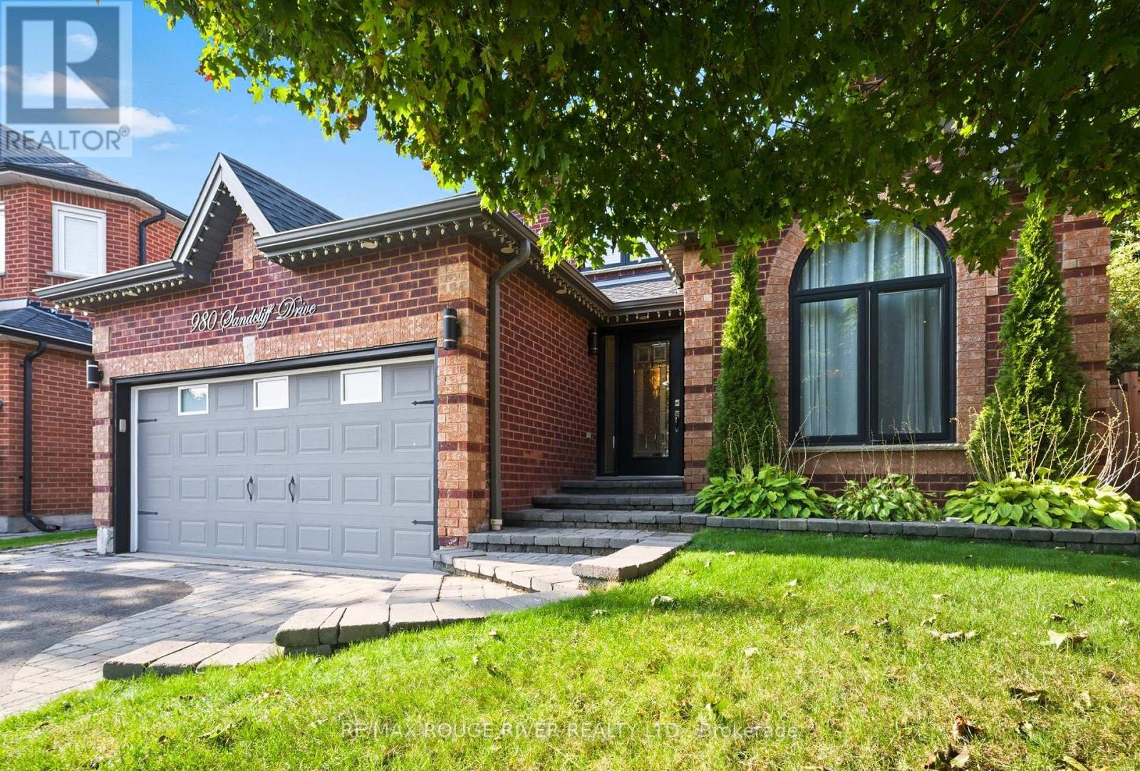 980 Sandcliff Drive, Oshawa, Ontario  L1K 2E4 - Photo 4 - E12396624