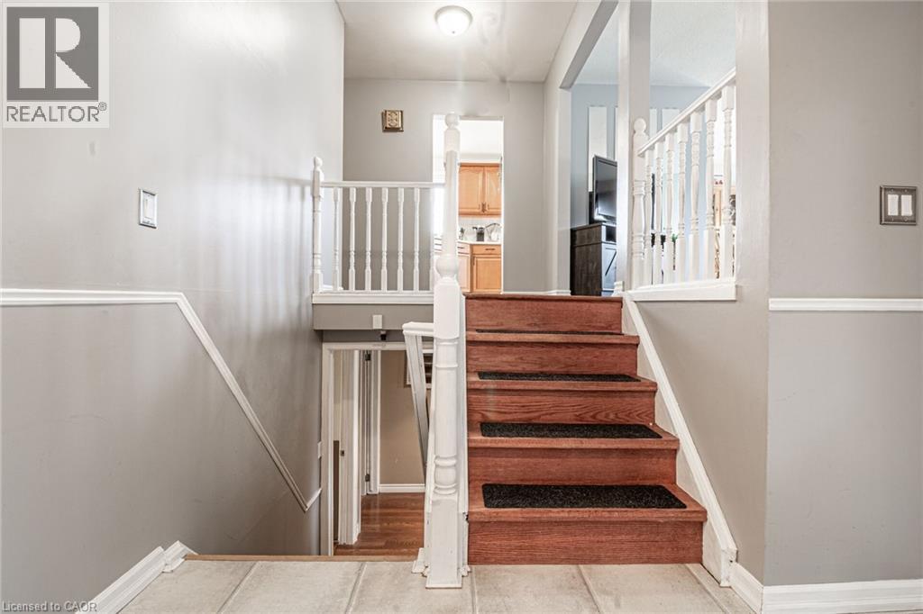 700 Woodview Road, Burlington, Ontario  L7N 3A5 - Photo 17 - 40768692